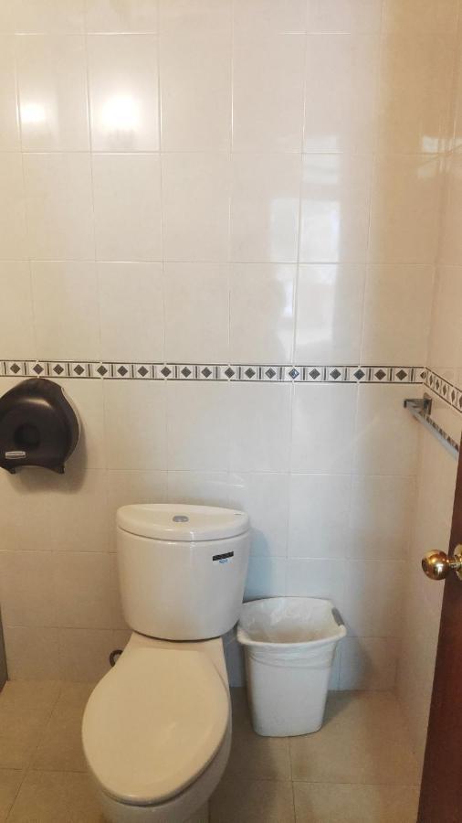 Pensión Hostal Zócalo *